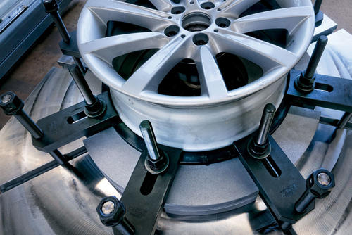 Makra Biegeumlaufprüfung für Räder Alpine Metal Tech