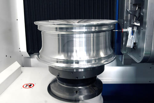 INTERMATO WB24 CNC Vertical Lathe dimensional wheel check