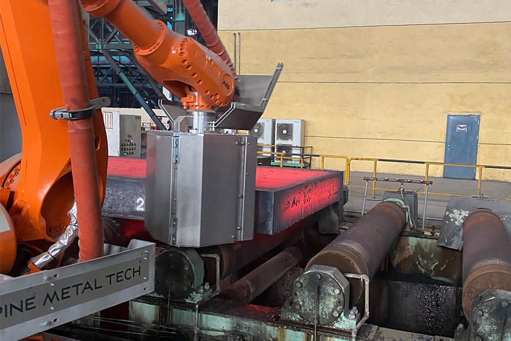 Hot Spray Marking Robot_Alpine Metal Tech