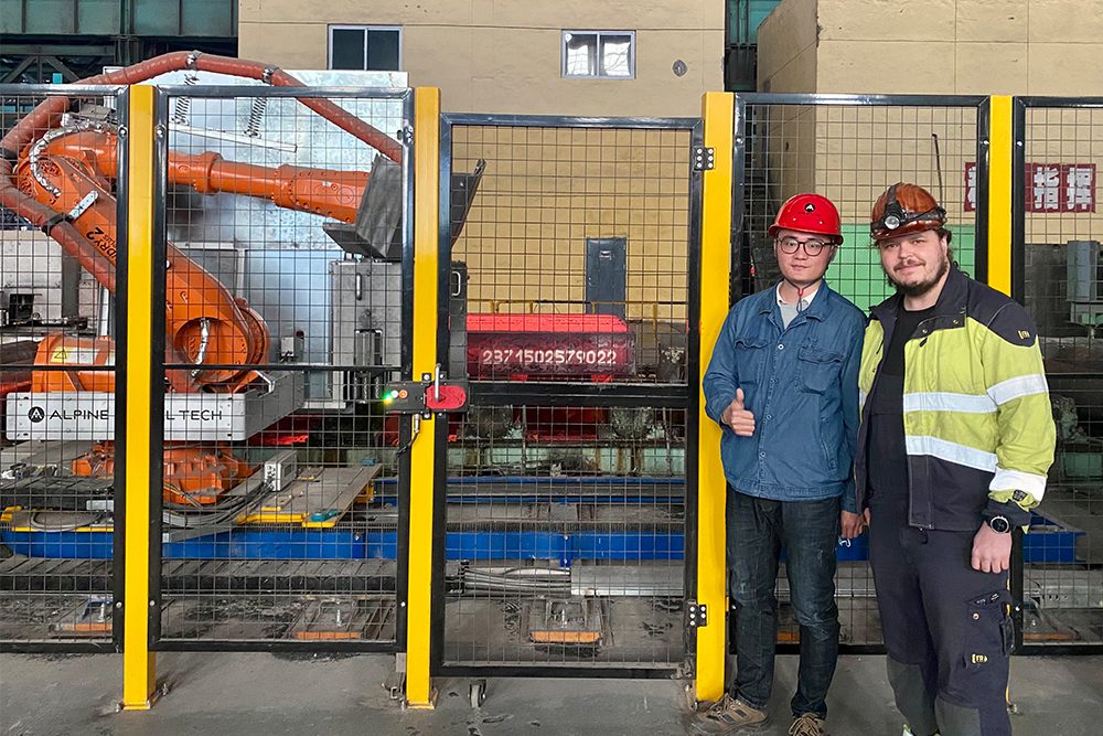 Hot Spray Marking Robot_Alpine Metal Tech