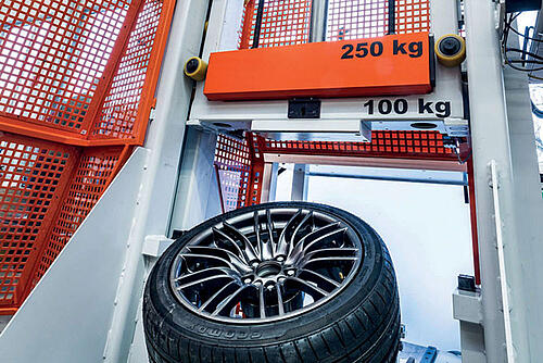 ITB - Impact Test | Alpine Metal Tech | Automotive | MAKRA ITB - Impact-Prüfung | Alpine Metal Tech | Automotive | MAKRA