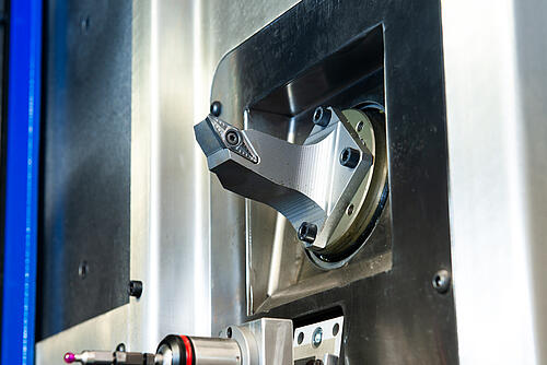 WB24 - CNC Vertikaldrehmaschine | Alpine Metal Tech | Automotive | INTERMATO