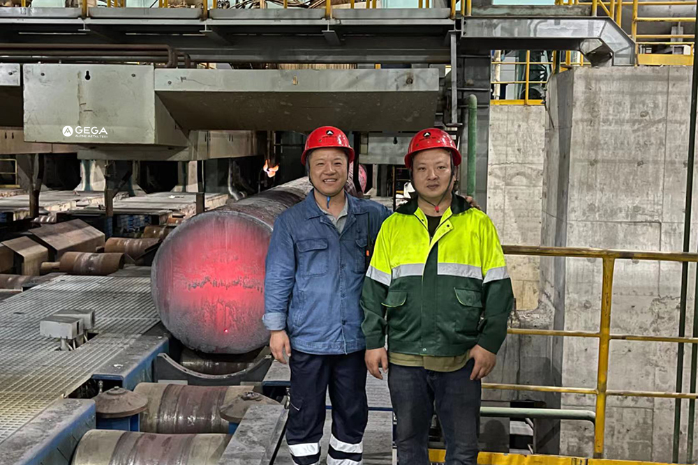 GEGA torch cutting machines at 4-strand bloom cutting plant