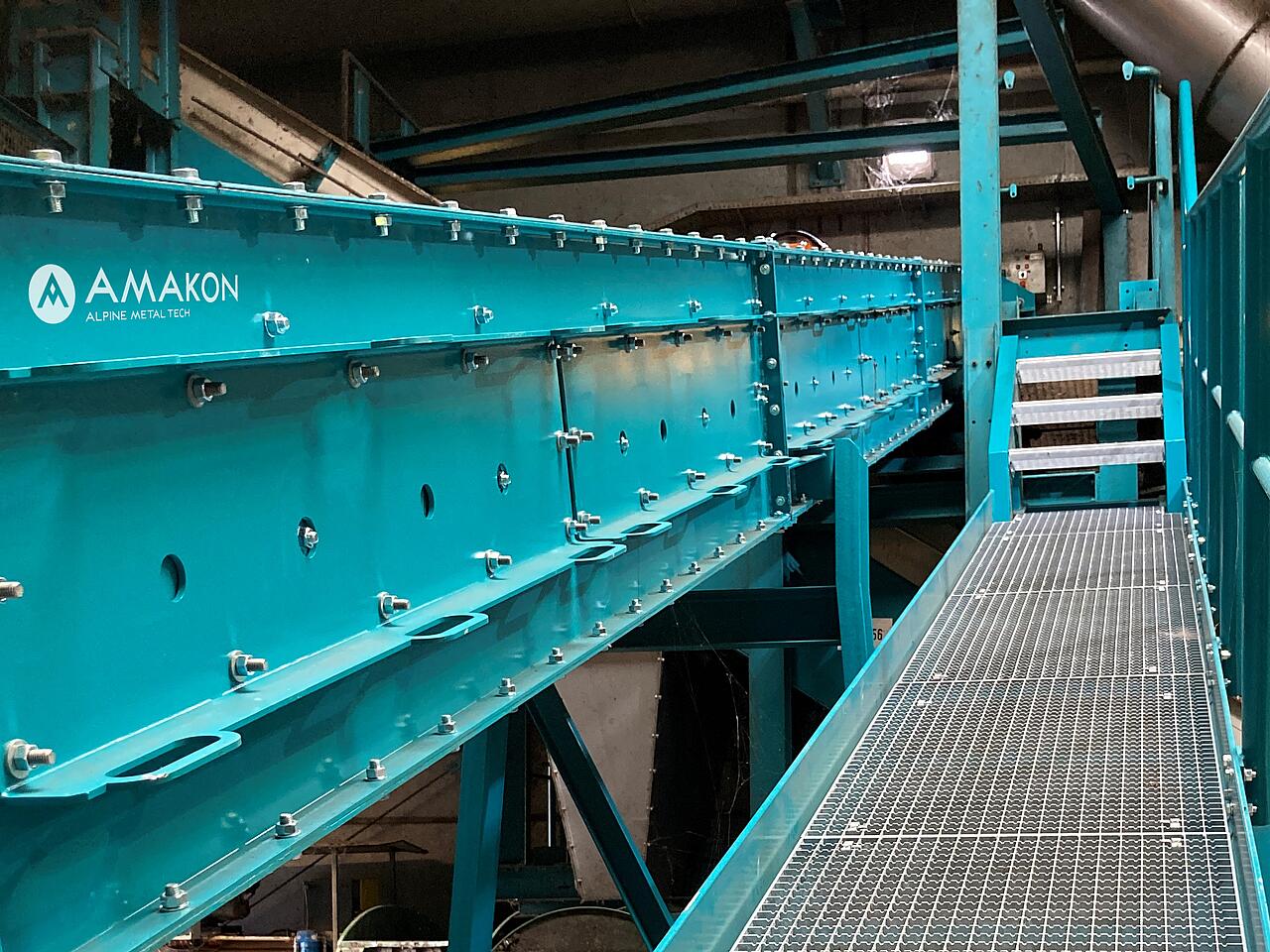 AMAKON-Foerdertechnik-Trogkettenfoerderer