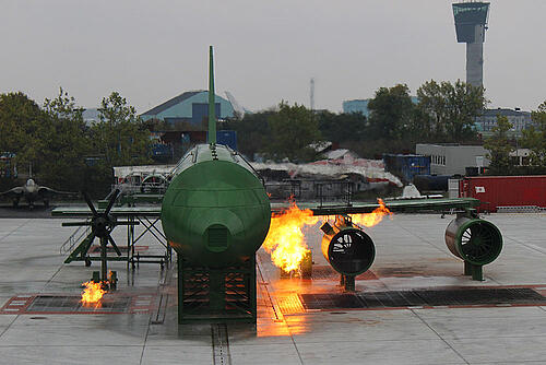 AMT Simulation Schmalrumpfflugzeug Lösch- & Feuersimulator Alpine Metal Tech AMT Simulation Schmalrumpfflugzeug Lösch- & Feuersimulator Alpine Metal Tech