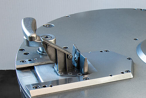 Workholding OP1 | UCS-4 - Automatic Clamping System | Alpine Metal Tech | Automotive | MAKRA Makra Spanntechnik Automobilbranche Alpine Metal Tech