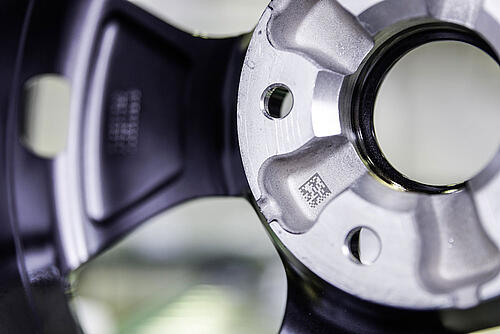 CAM220 DMC reading system | Alpine Metal Tech | Automotive | NUMTEC CAM220 DMC reading system