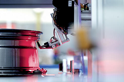 DHS - Dichtstopfen-Handlingsystem | Alpine Metal Tech | Automotive | MAKRA