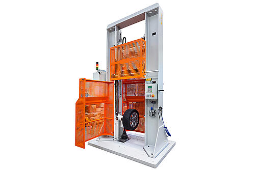 RTB - Radial Impact Test | Alpine Metal Tech | Automotive | MAKRA RTB - Radial Impact Test | Alpine Metal Tech | Automotive | MAKRA