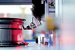 DHS - Dichtstopfen-Handlingsystem | Alpine Metal Tech | Automotive | MAKRA