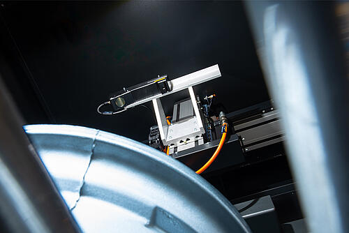 MD380 - Inline 3D Distortion Measurement | Alpine Metal Tech | Automotive | NUMTEC